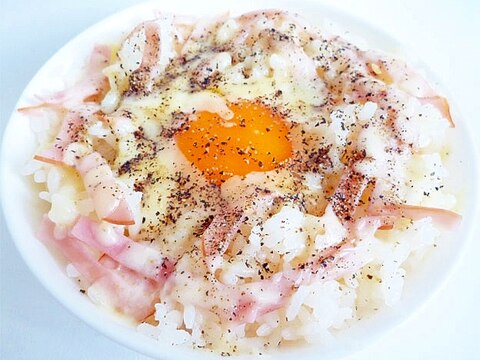 電子レンジで　簡単カルボナーラ丼